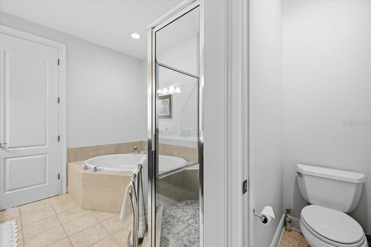 114 E Davis Blvd #8 Property Photo 23
