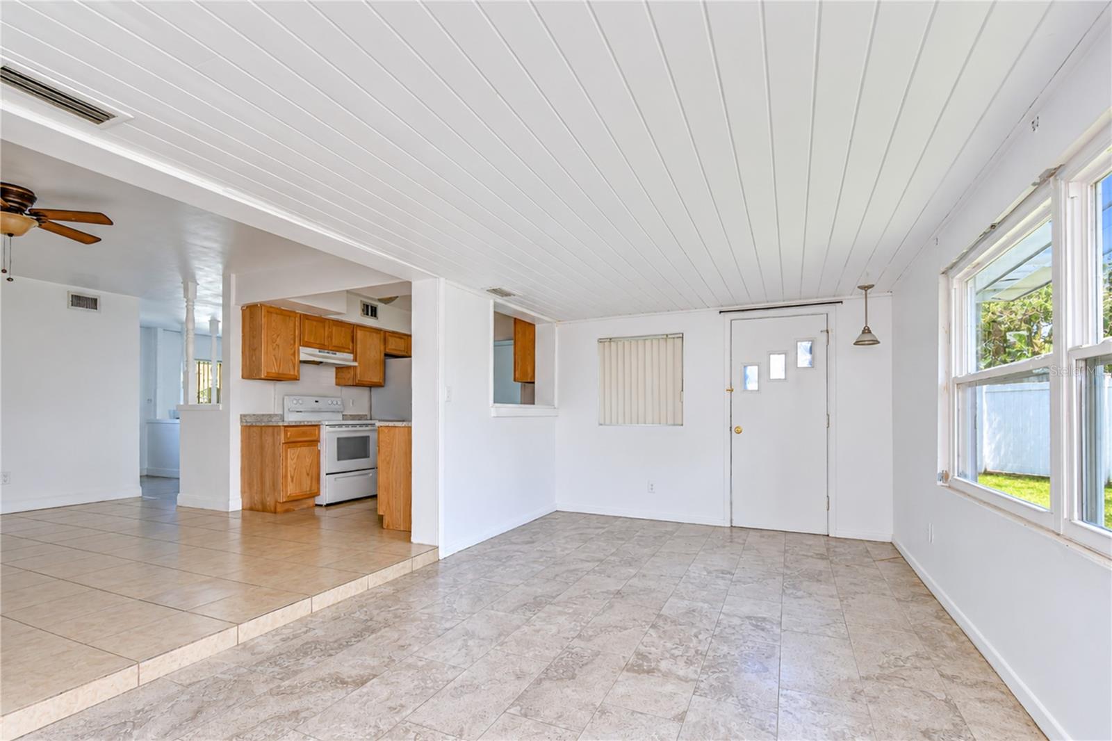 1001 Bay Breeze Ter Property Photo 15