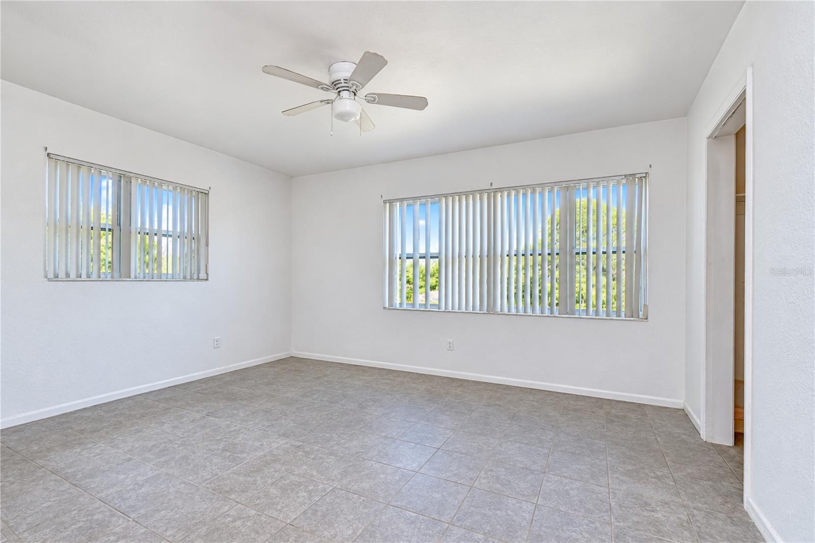 1001 Bay Breeze Ter Property Photo 23