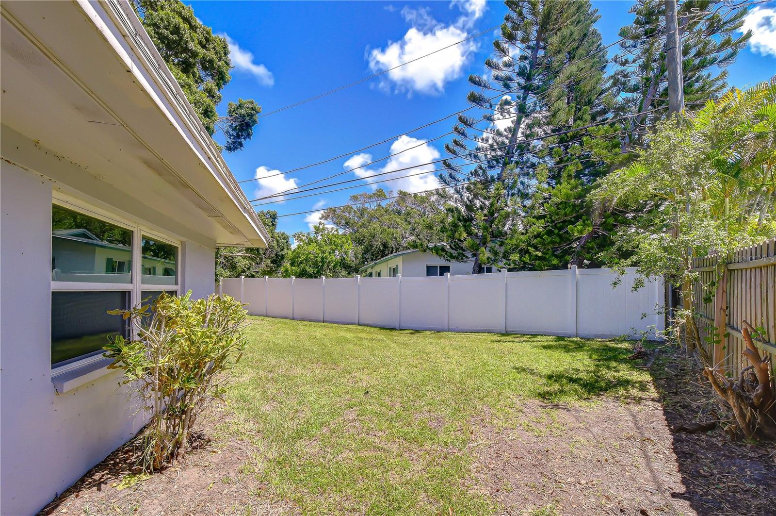 1001 Bay Breeze Ter Property Photo 32