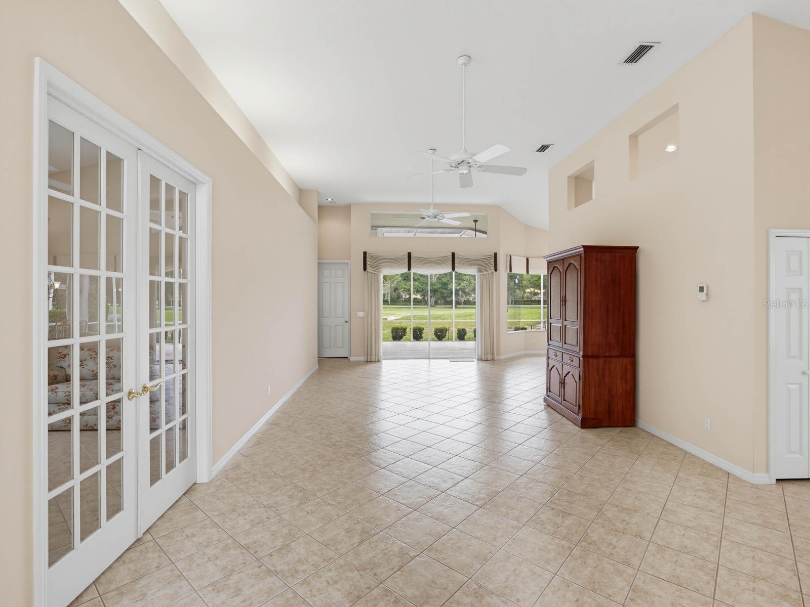 3944 Silk Oak Ln Property Photo 7
