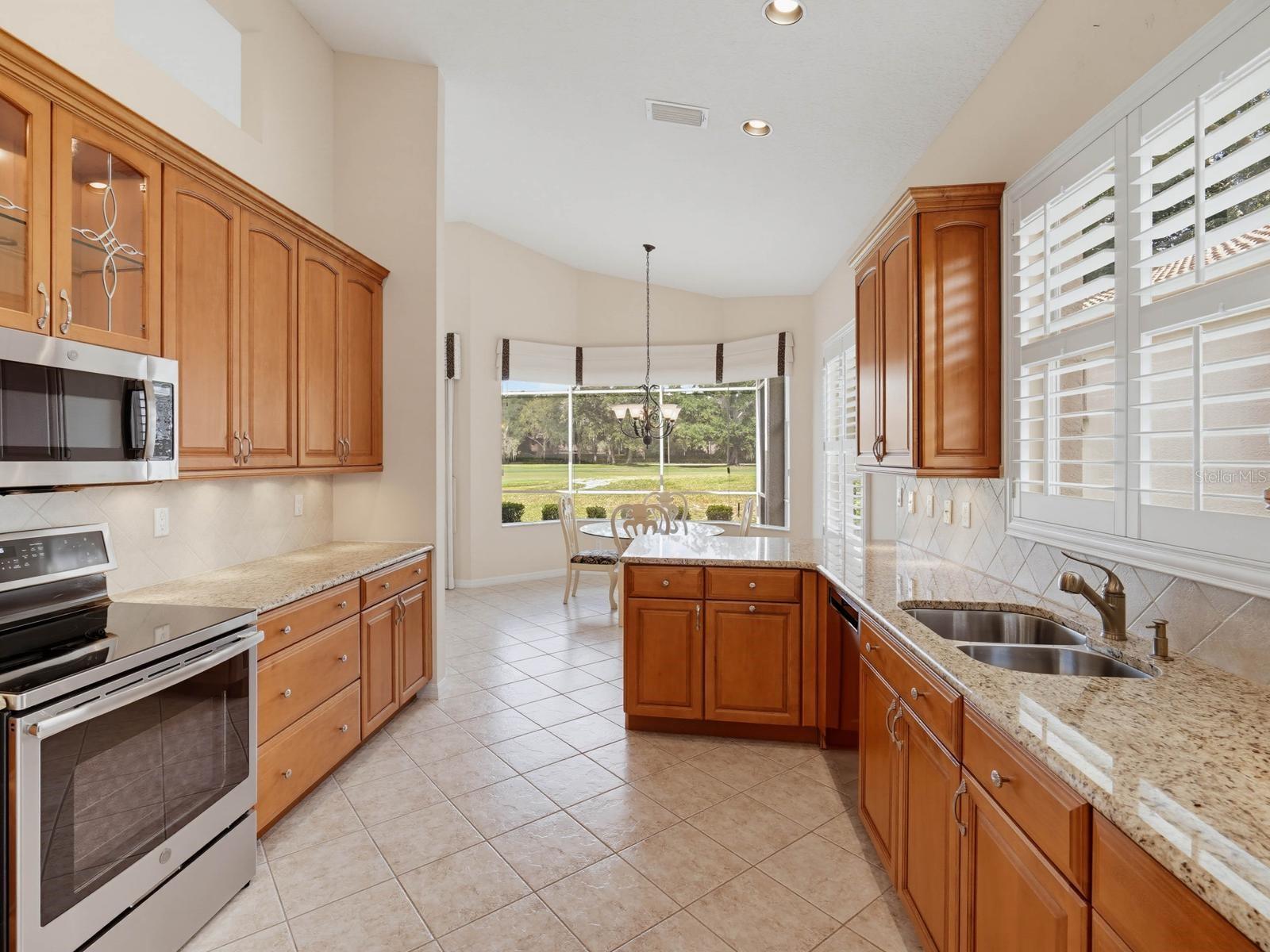 3944 Silk Oak Ln Property Photo 17