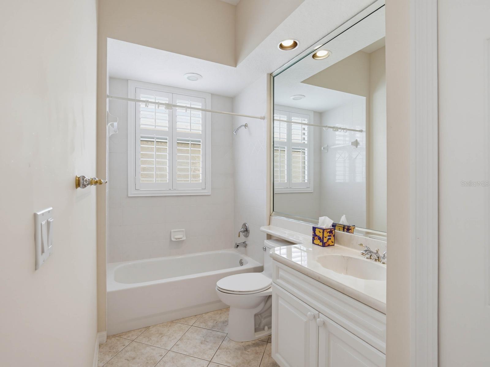 3944 Silk Oak Ln Property Photo 33