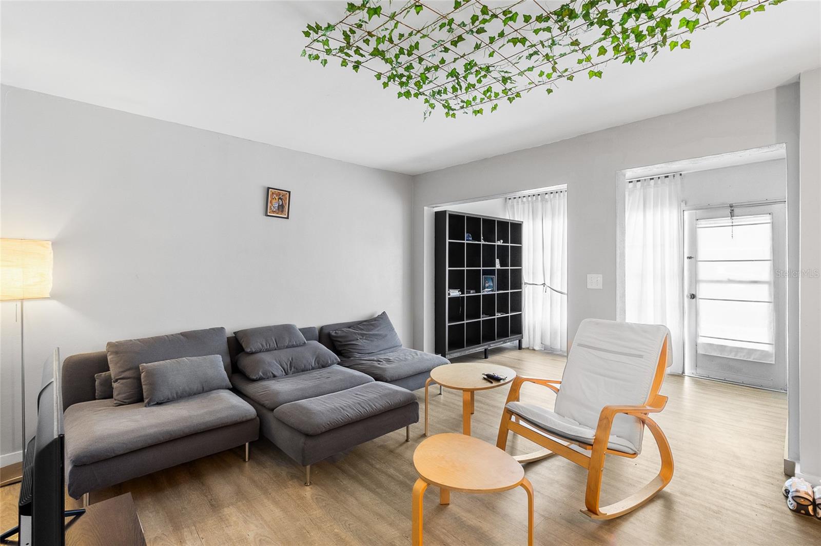 1221 Drew St #b3 Property Photo 9