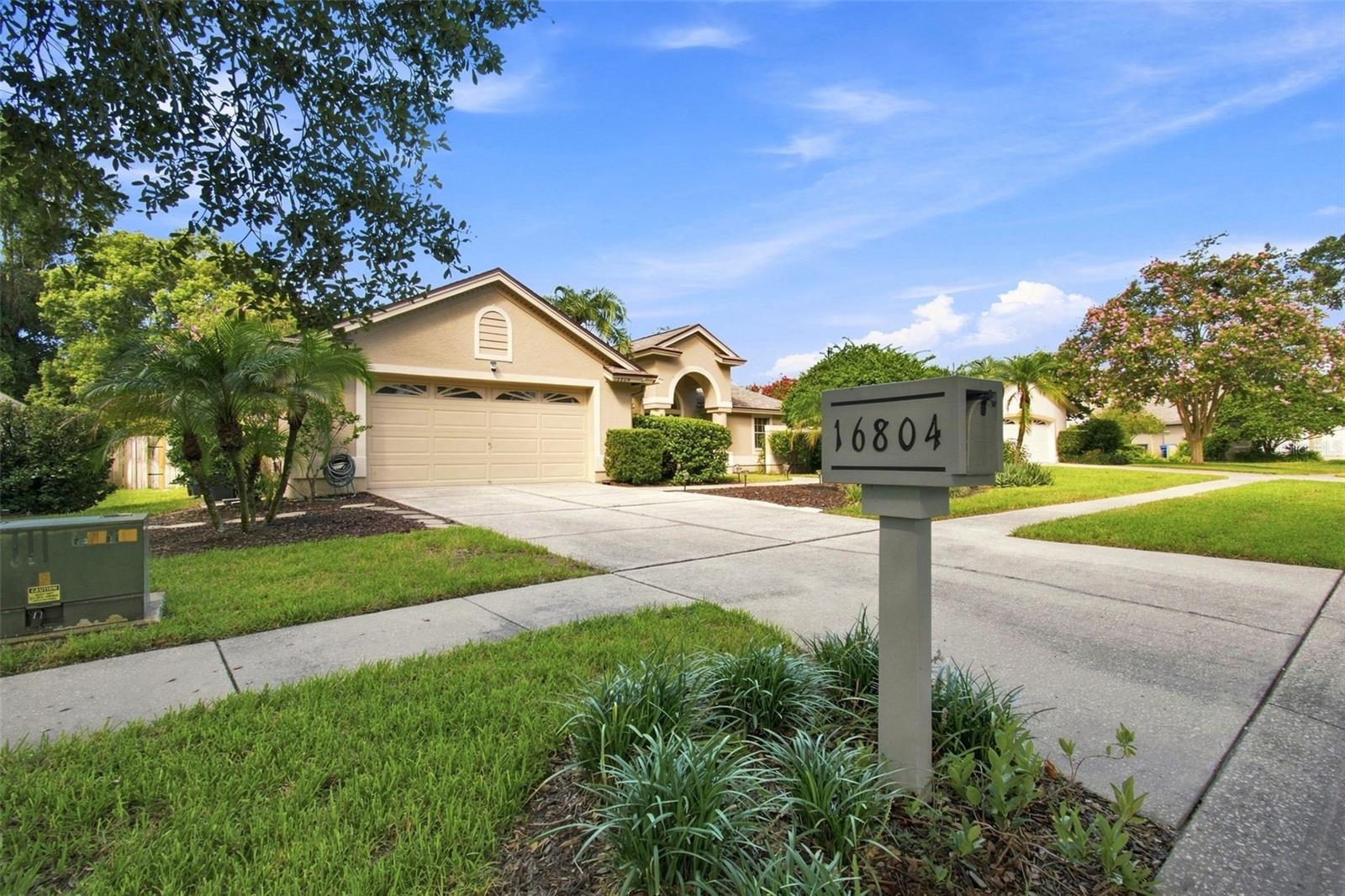 16804 Sheffield Park Dr Property Photo 3