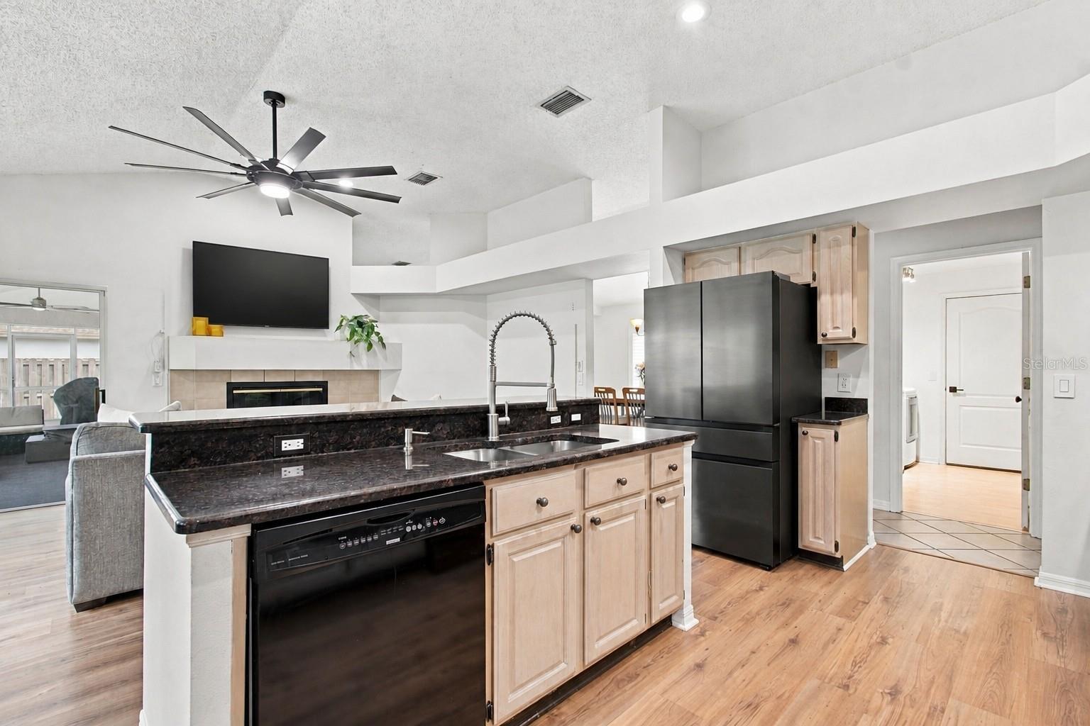16804 Sheffield Park Dr Property Photo 17