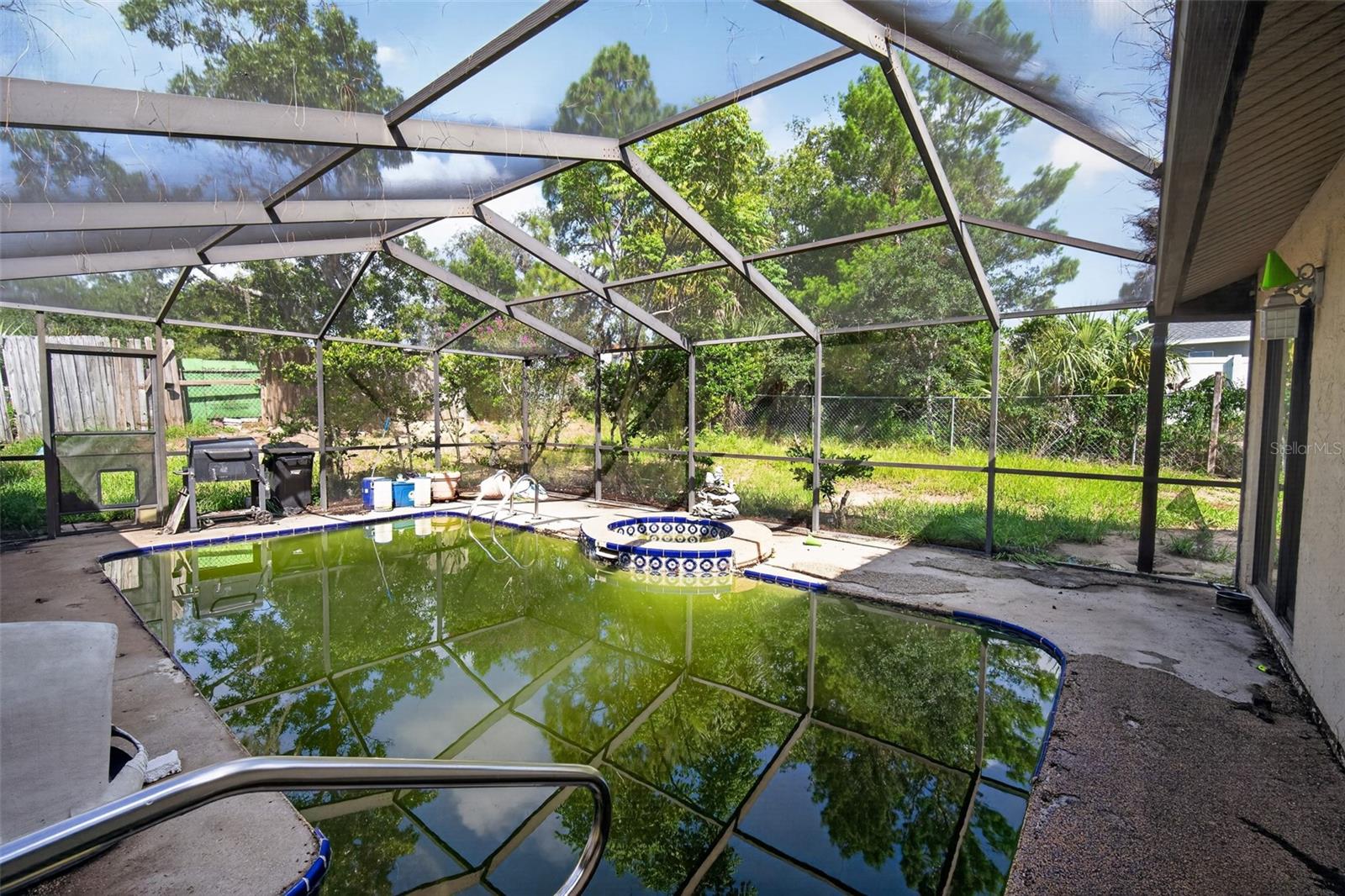 13277 Brewster Rd Property Photo 42