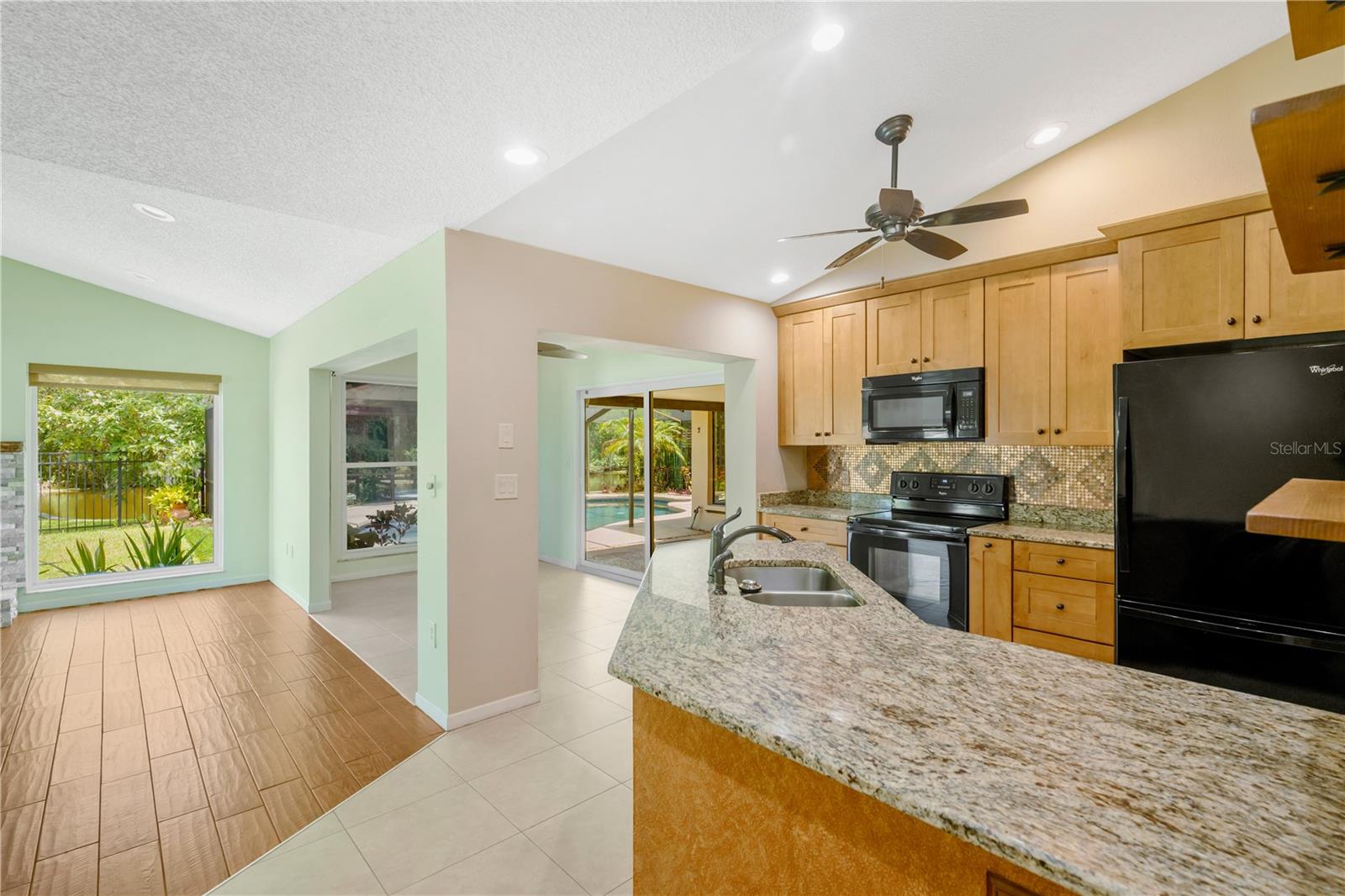 80 Foxfire Ln Property Photo 13