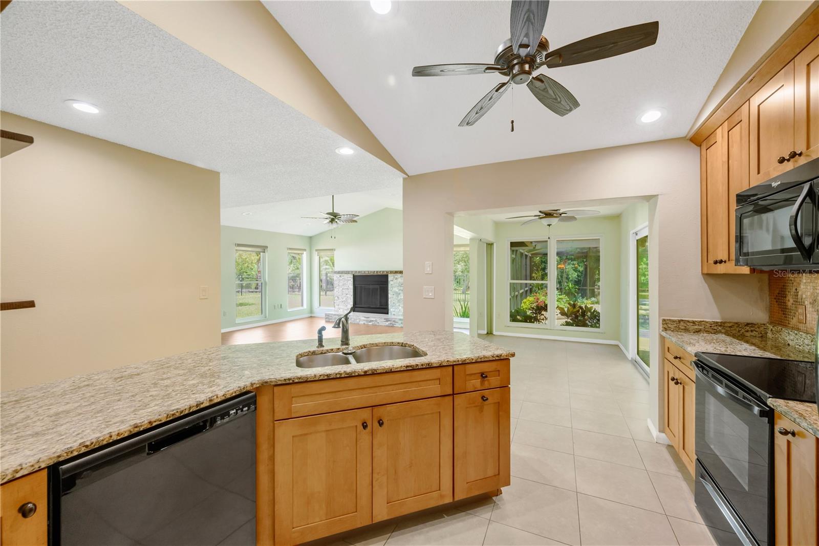 80 Foxfire Ln Property Photo 16