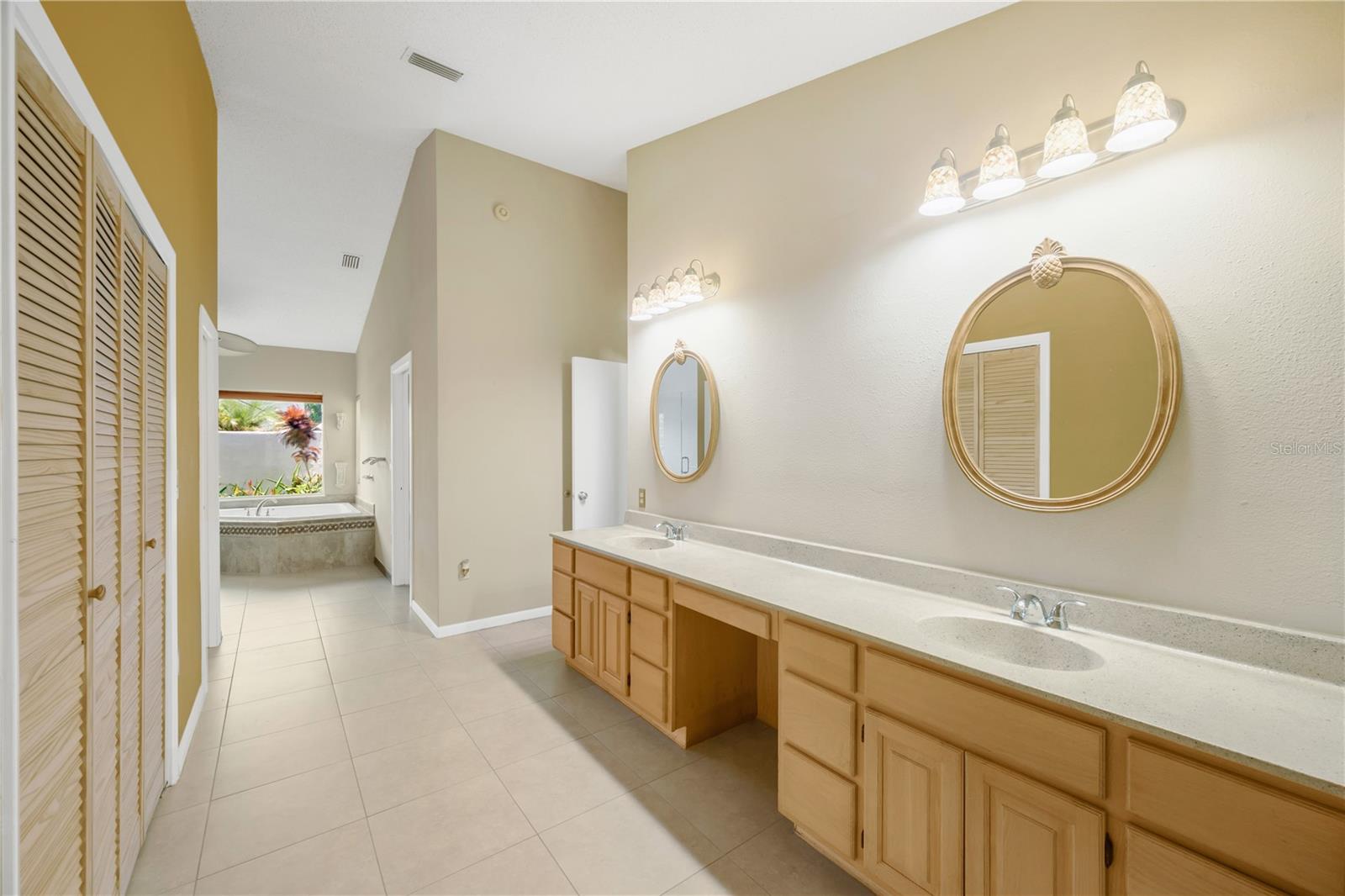 80 Foxfire Ln Property Photo 33