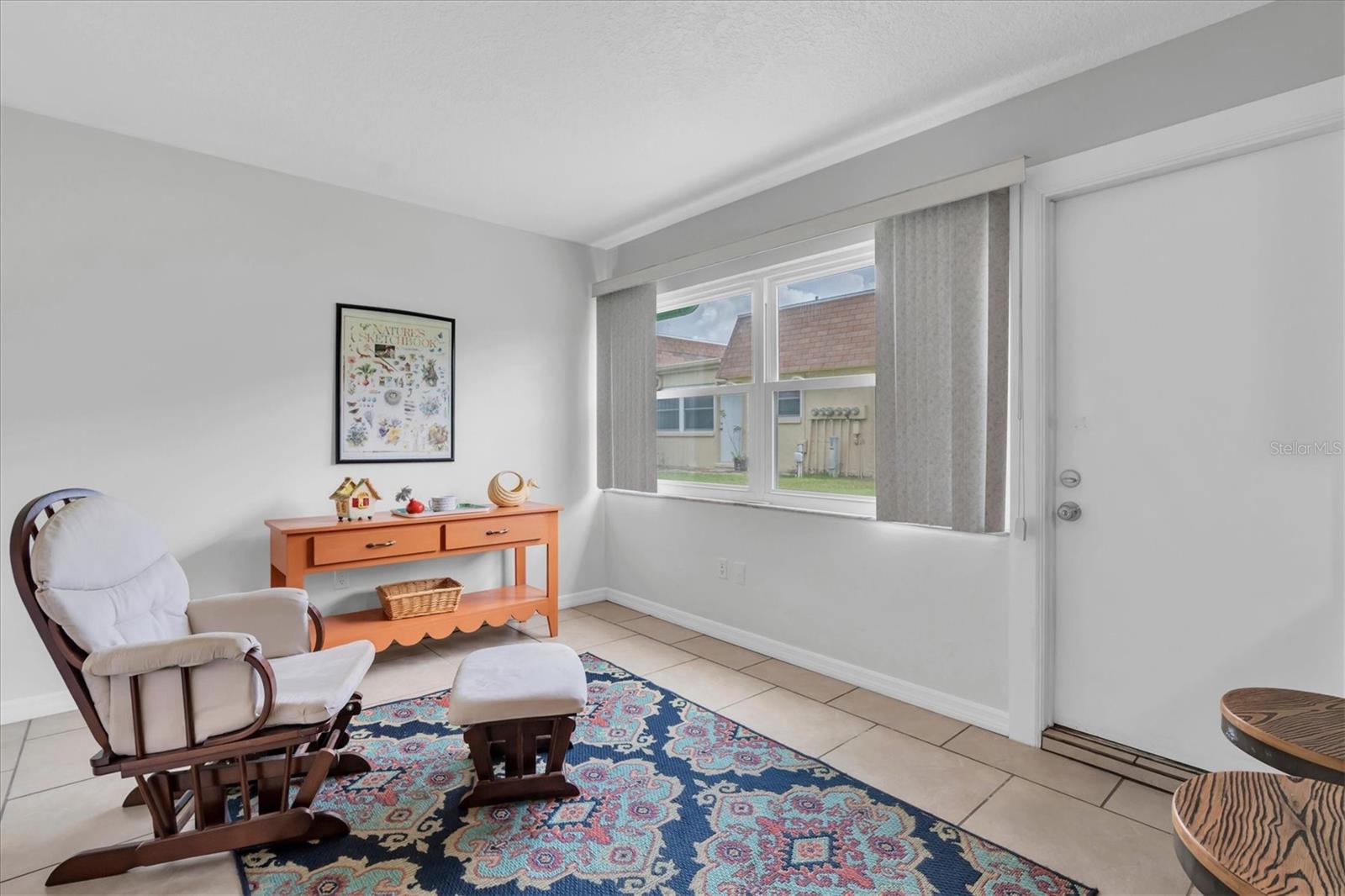 7030 Versailles N Property Photo 8