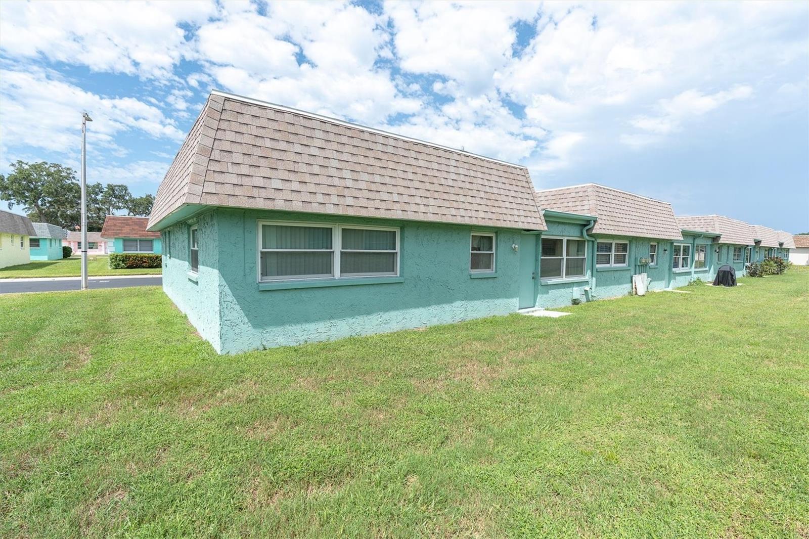 7030 Versailles N Property Photo 22