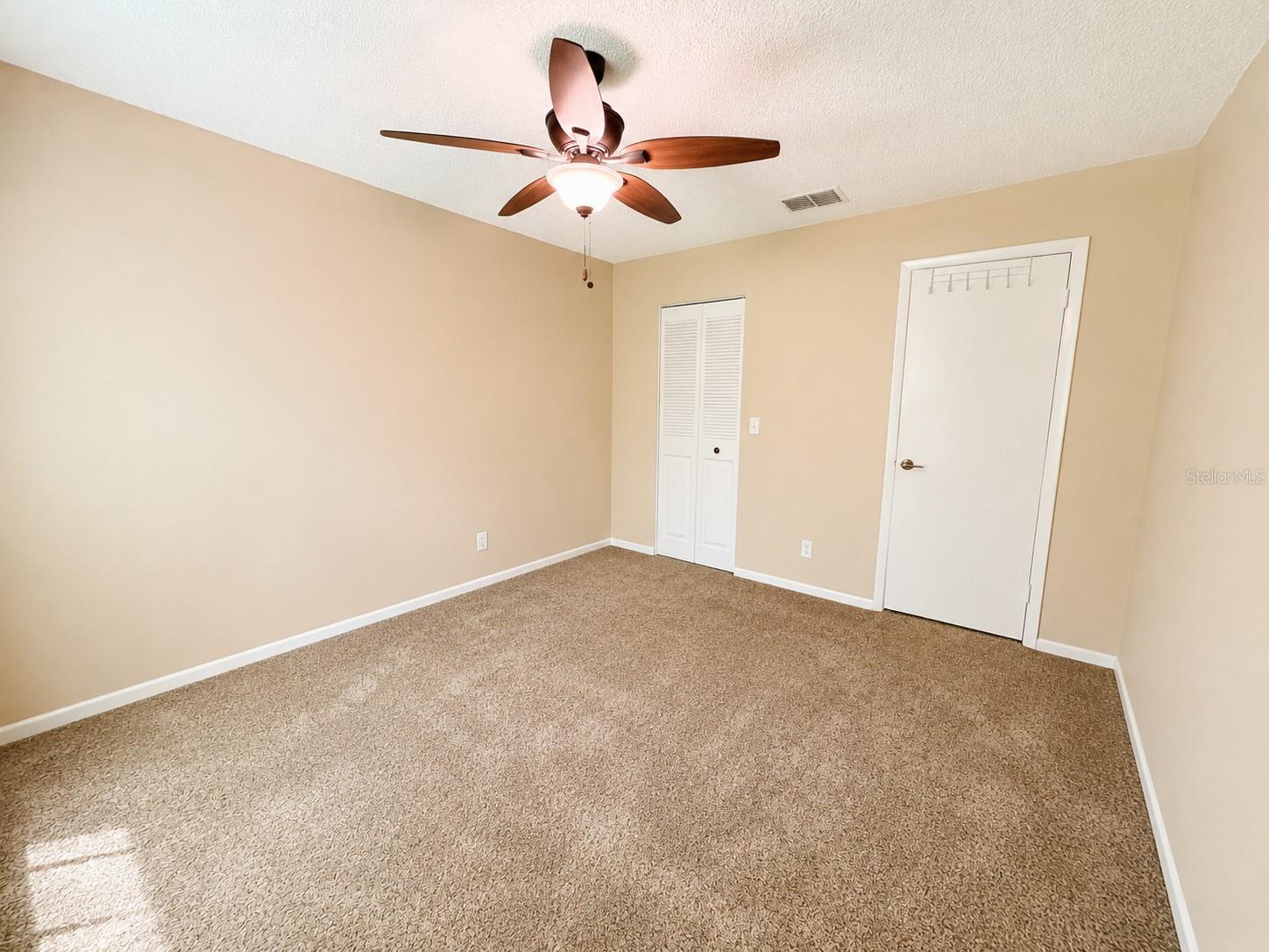 1435 Millstream Ln #204 Property Photo 5