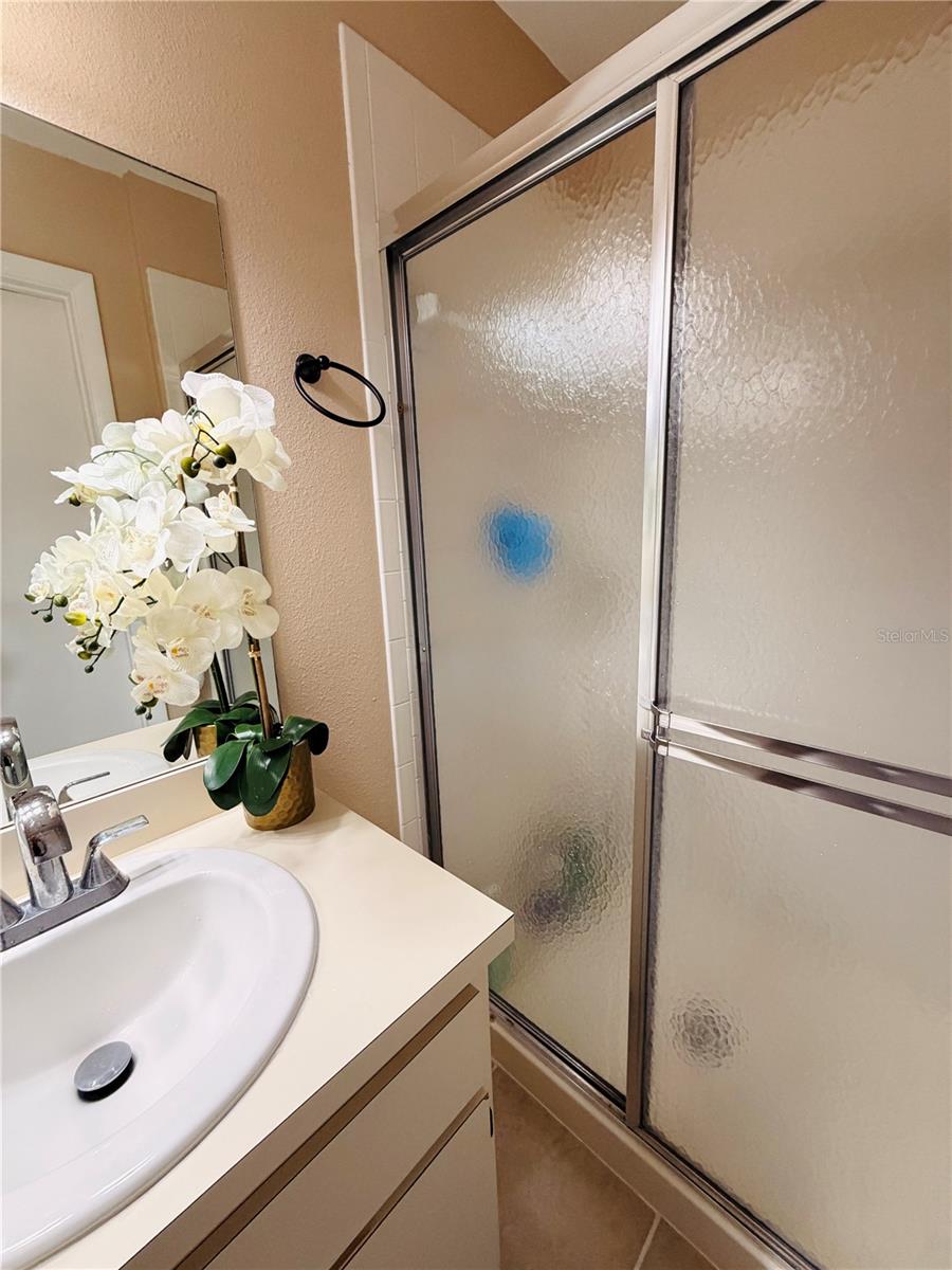 1435 Millstream Ln #204 Property Photo 12
