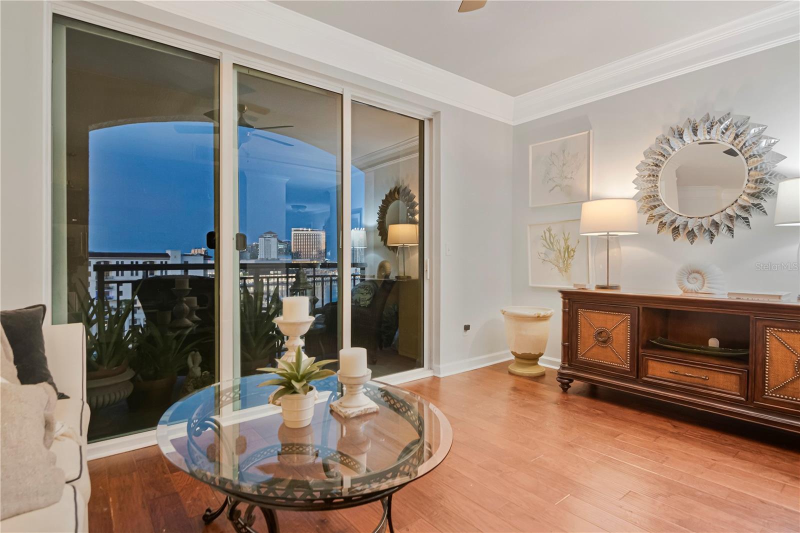 345 Bayshore Blvd #808 Property Photo 4