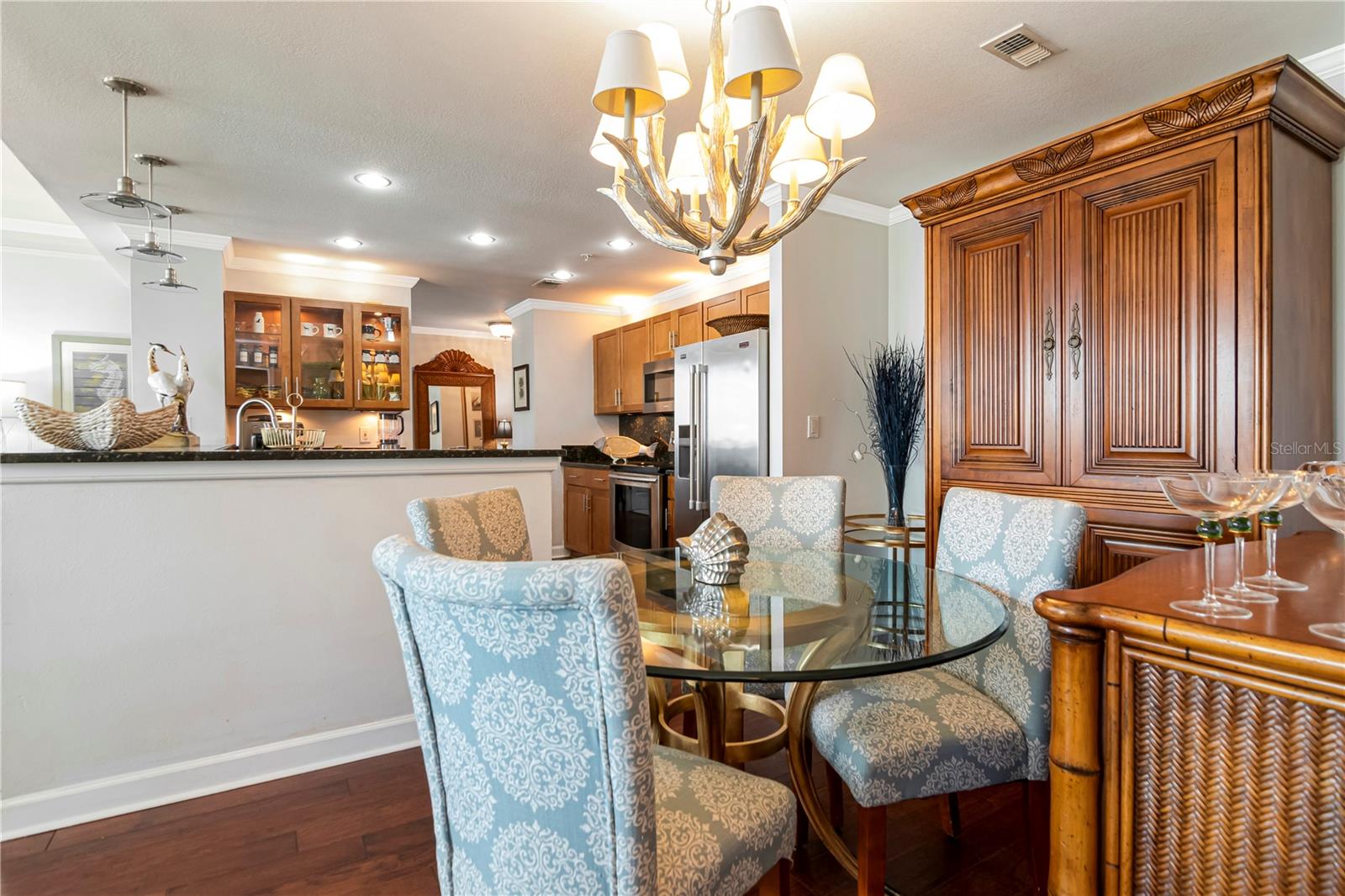 345 Bayshore Blvd #808 Property Photo 17