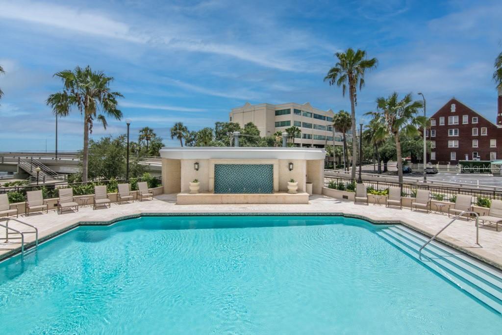 345 Bayshore Blvd #808 Property Photo 43