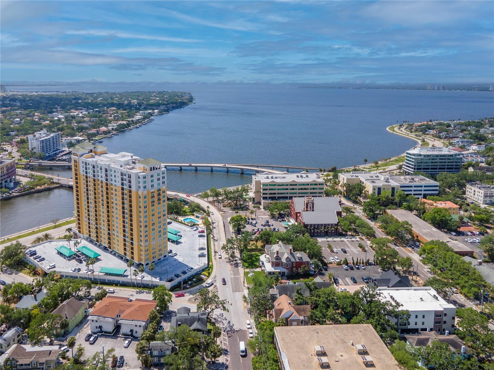 345 Bayshore Blvd #808 Property Photo 55