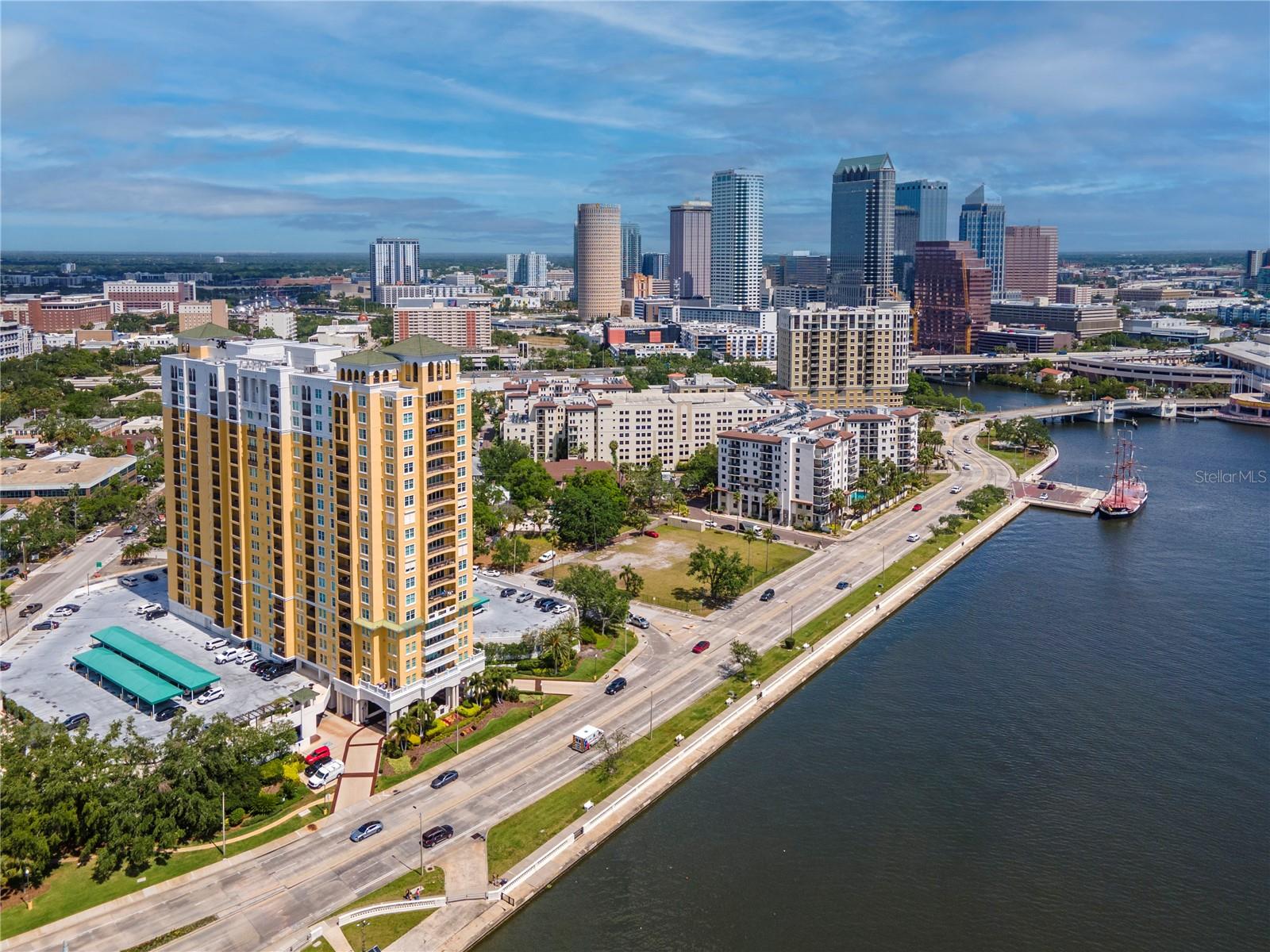 345 Bayshore Blvd #808 Property Photo 62