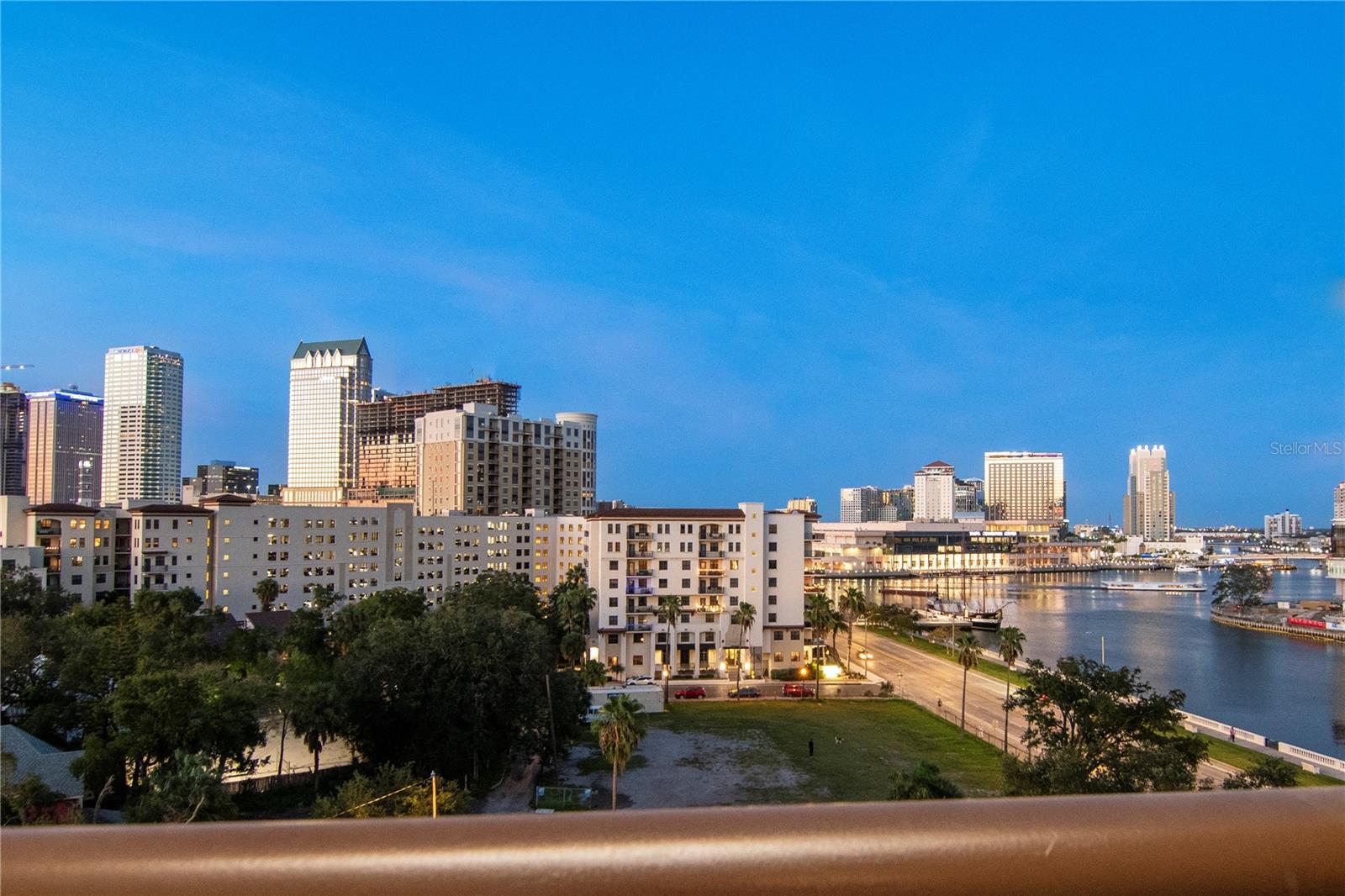 345 Bayshore Blvd #808 Property Photo 75
