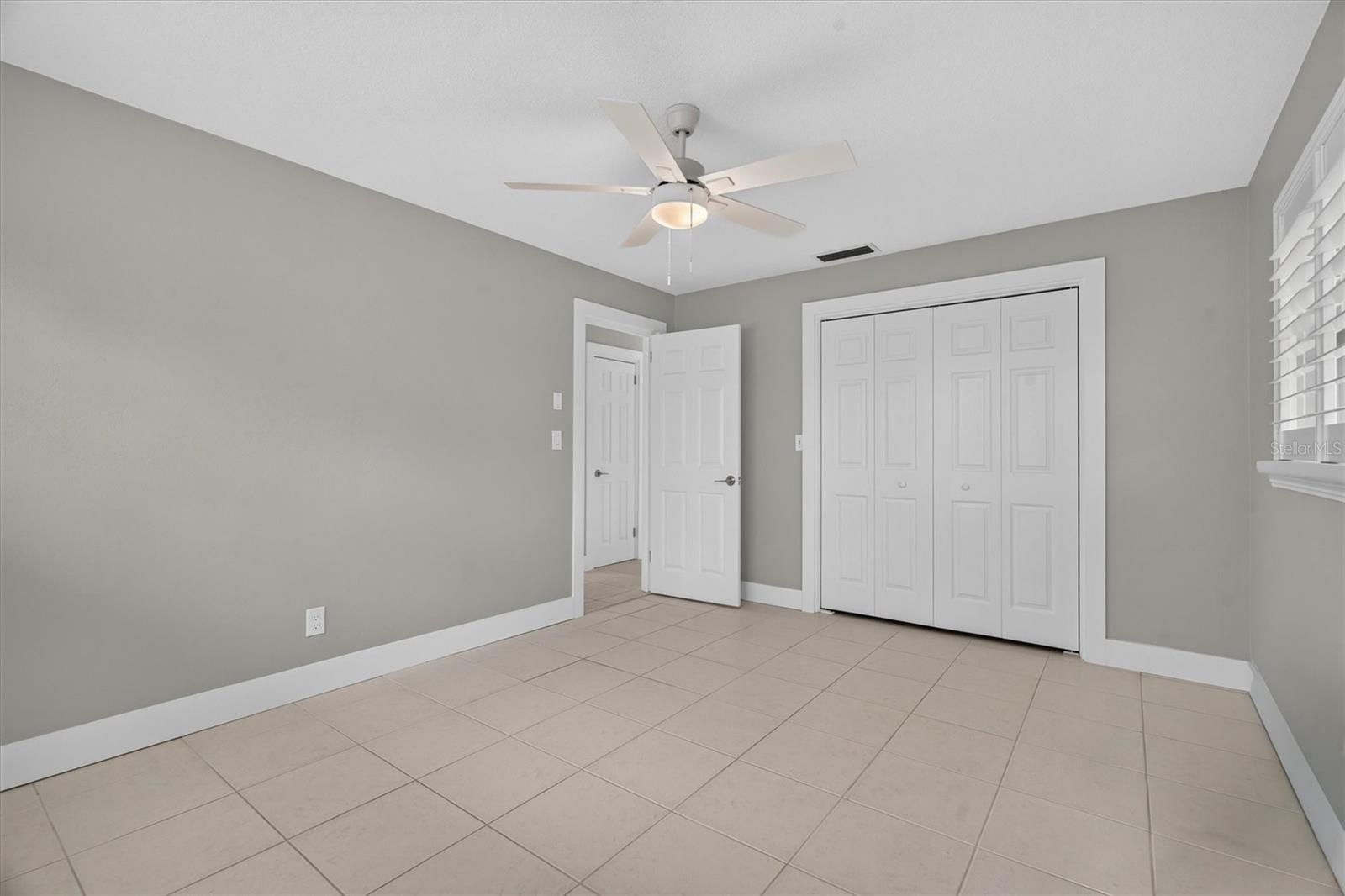 541 Lillian Dr Property Photo 37