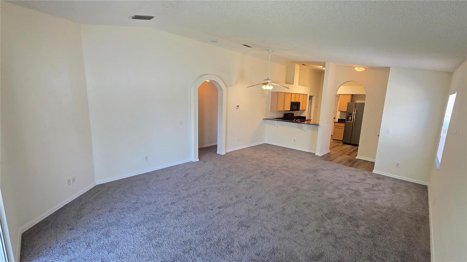 12922 Fieldmoor Ct Property Photo 7