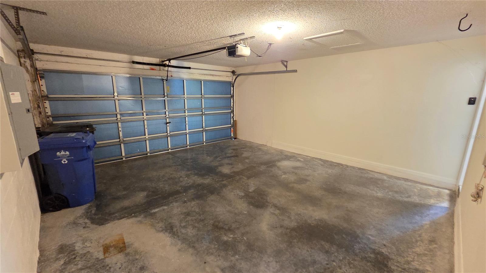 12922 Fieldmoor Ct Property Photo 22