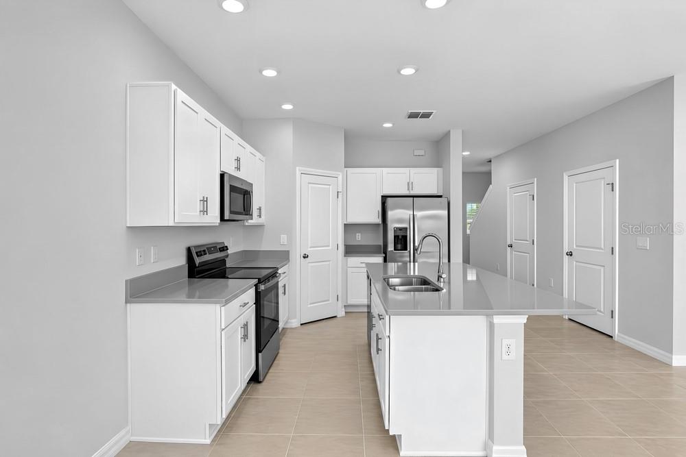 13203 Stable Pl Property Photo 11