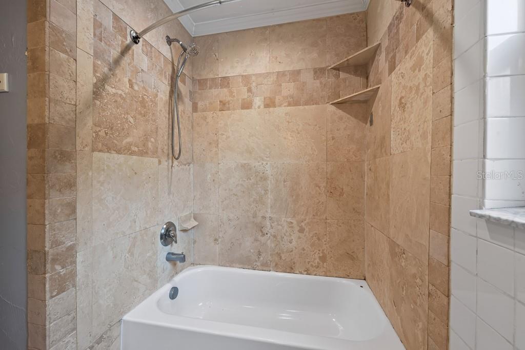 215 S Elm Rd Property Photo 35