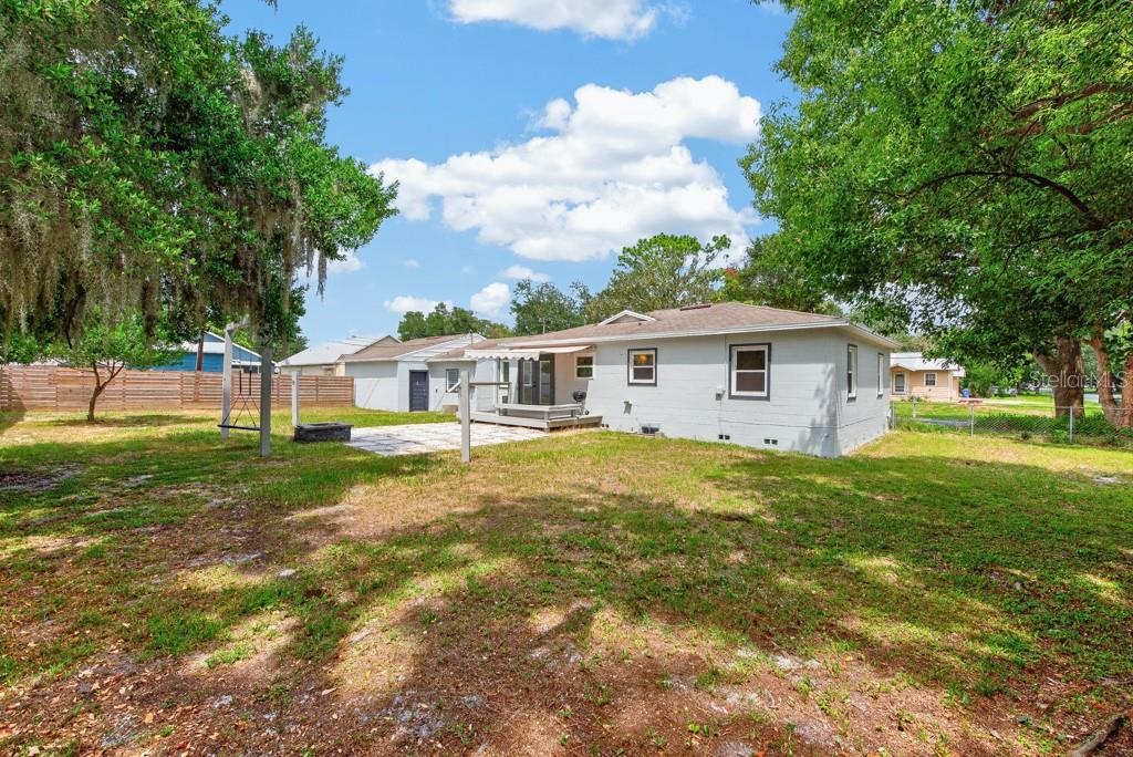 215 S Elm Rd Property Photo 45