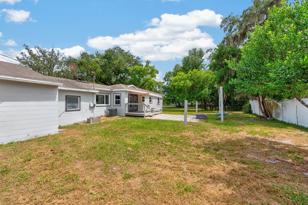 215 S Elm Rd Property Photo 48