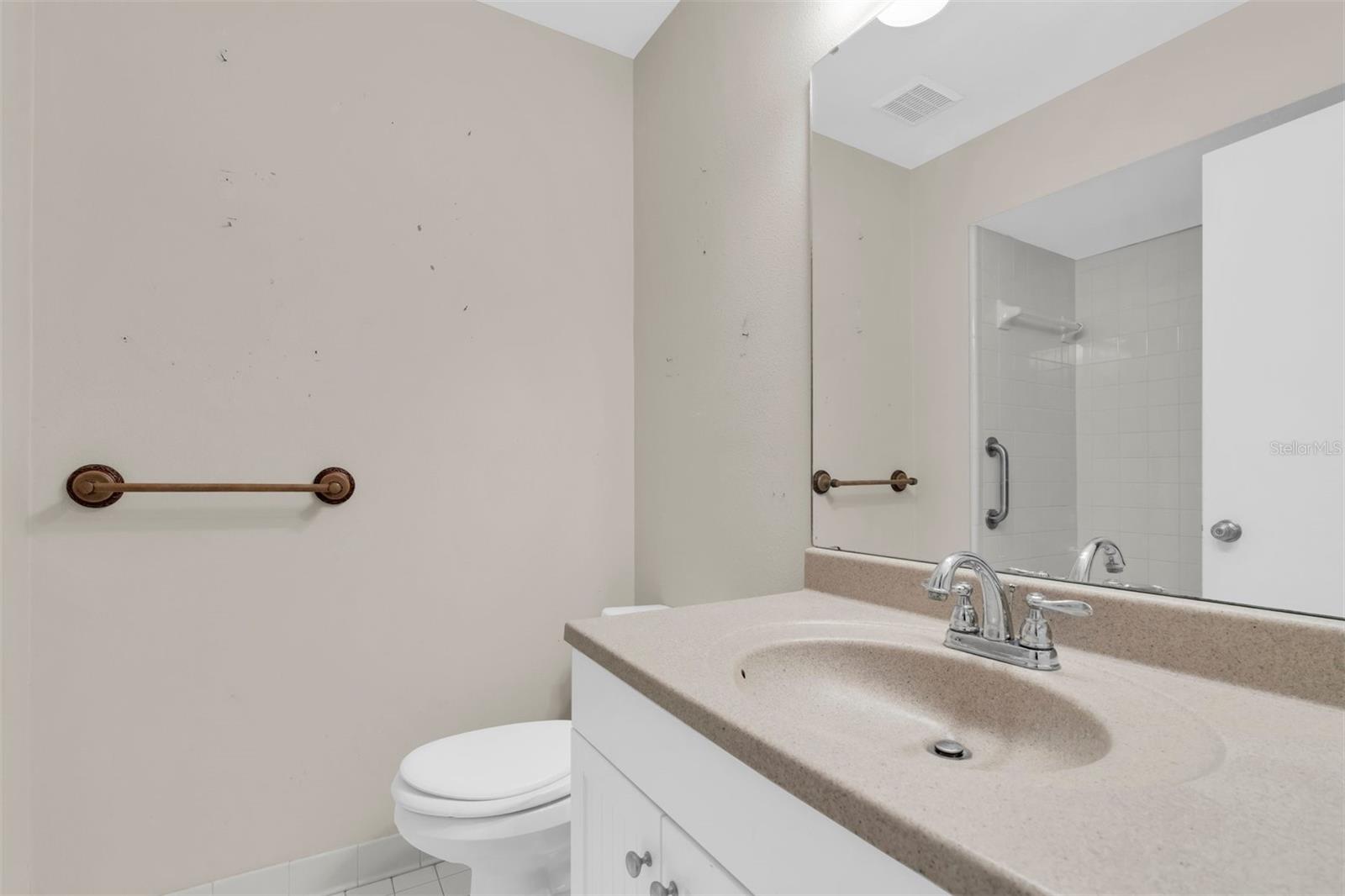 6804 W 8th Ave Property Photo 6