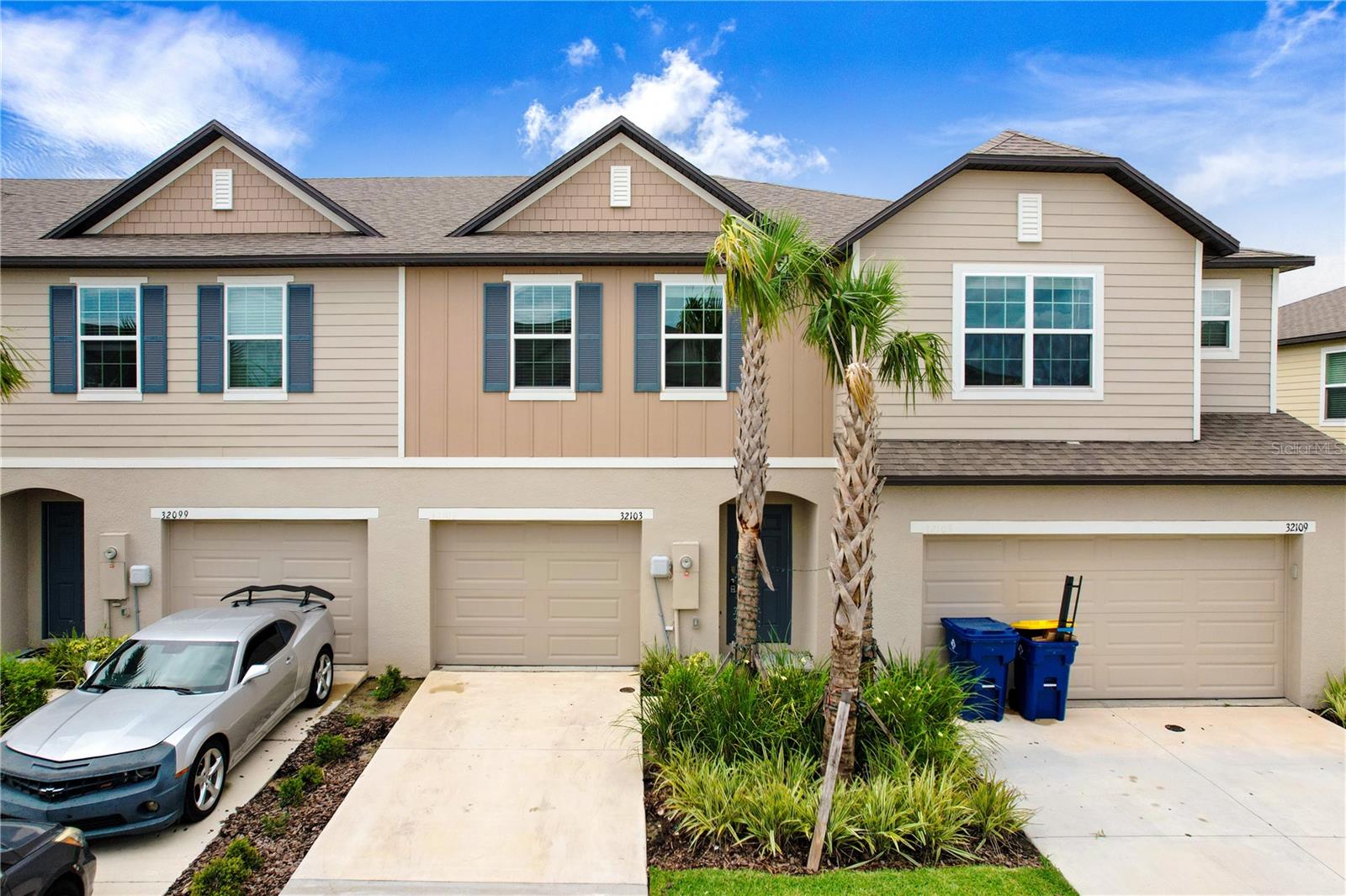32103 POND APPLE BND Property Photo 1