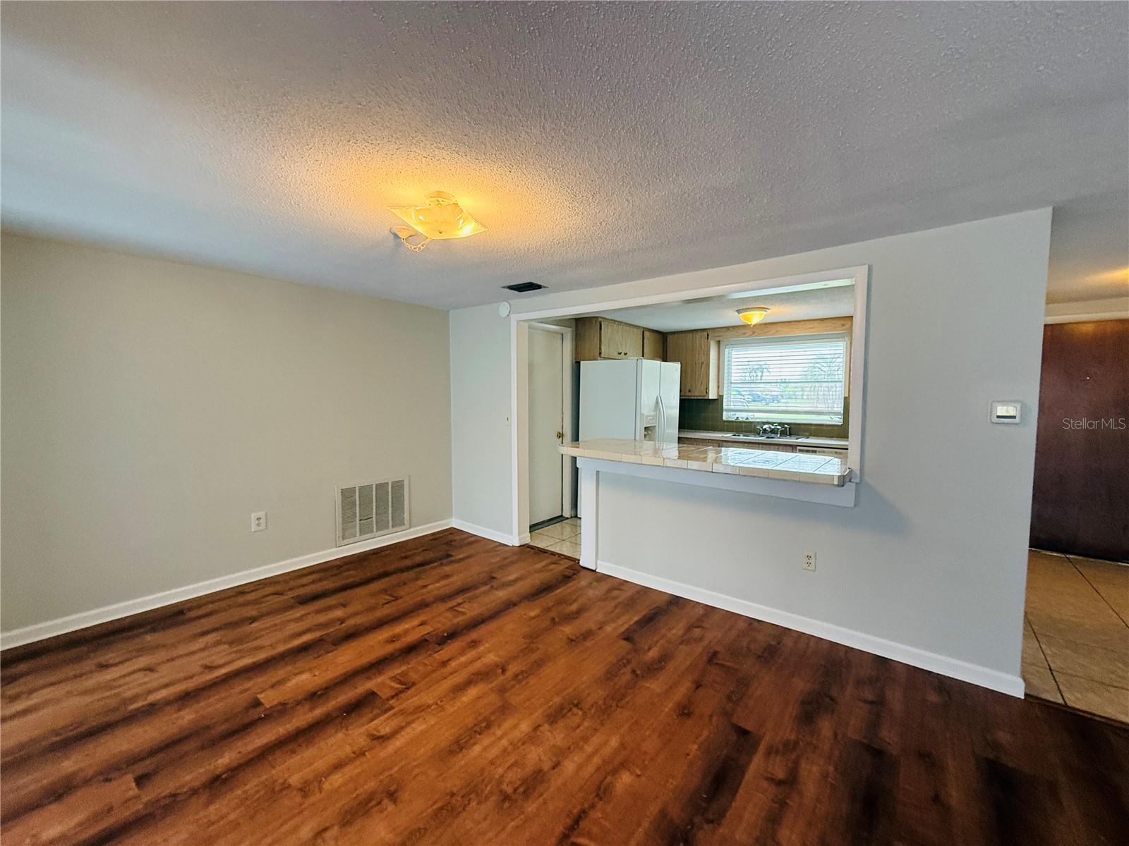 7910 Lilac Dr Property Photo 7