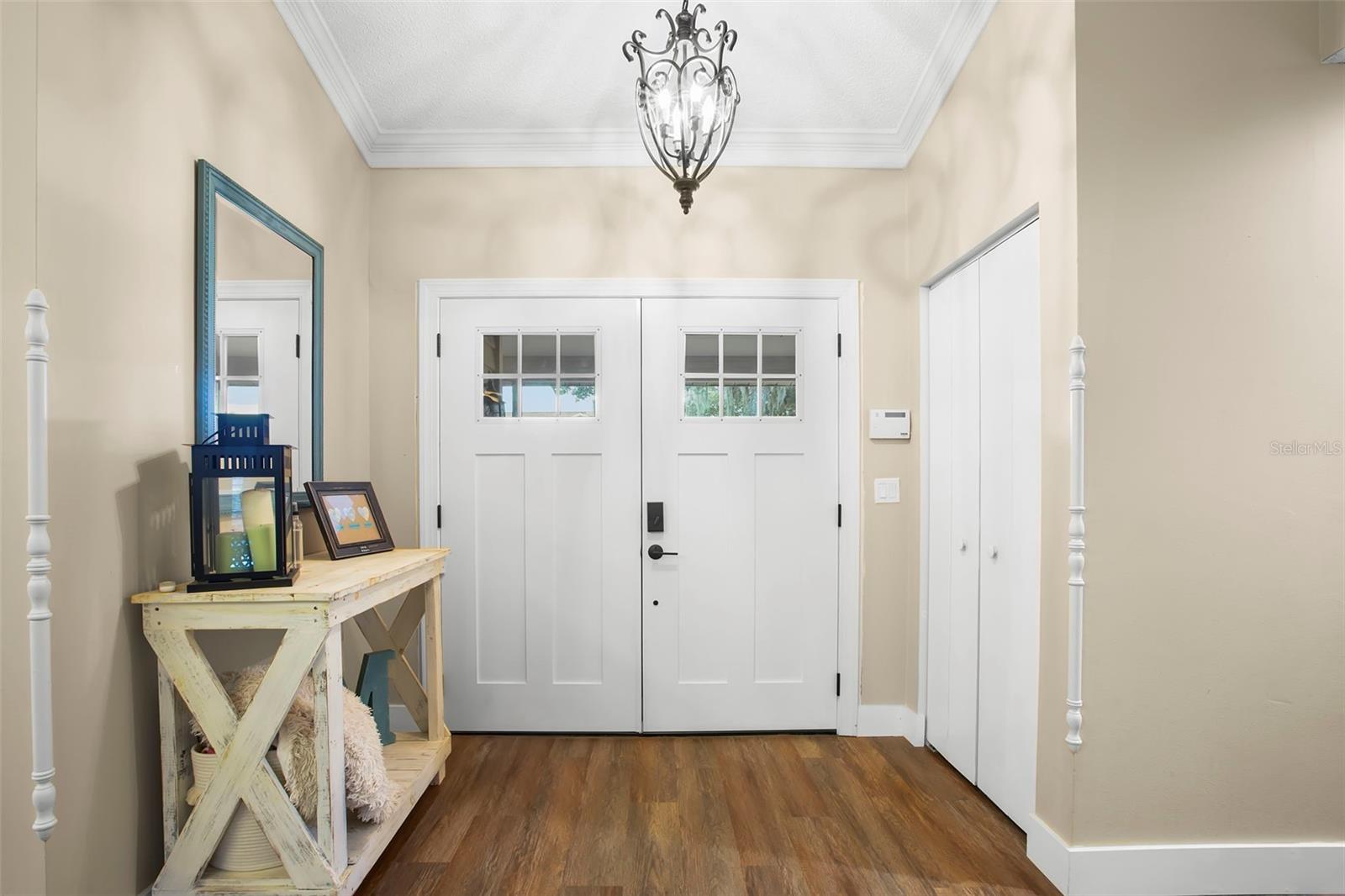 1419 Indian Trl S Property Photo 7