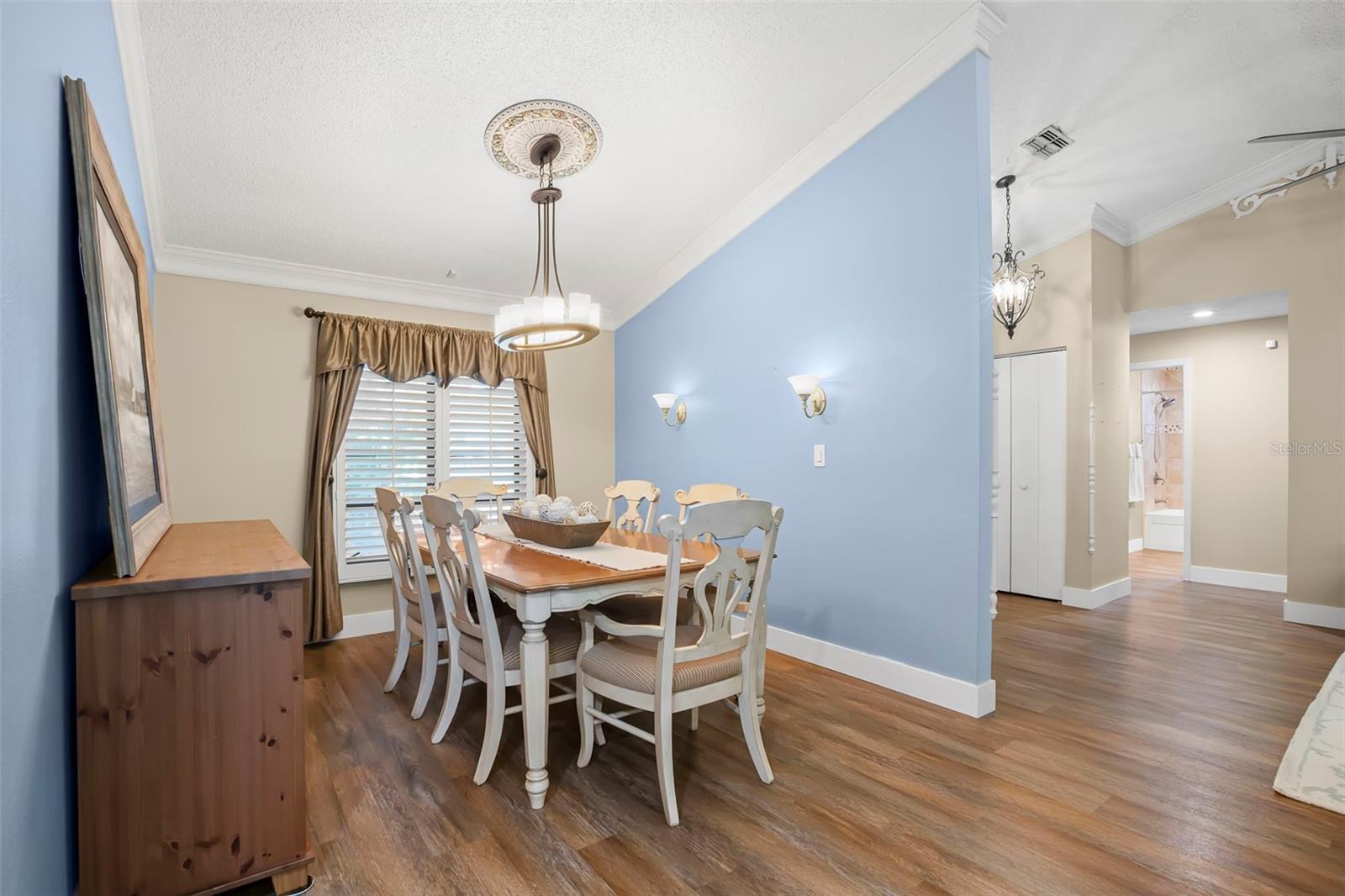 1419 Indian Trl S Property Photo 12