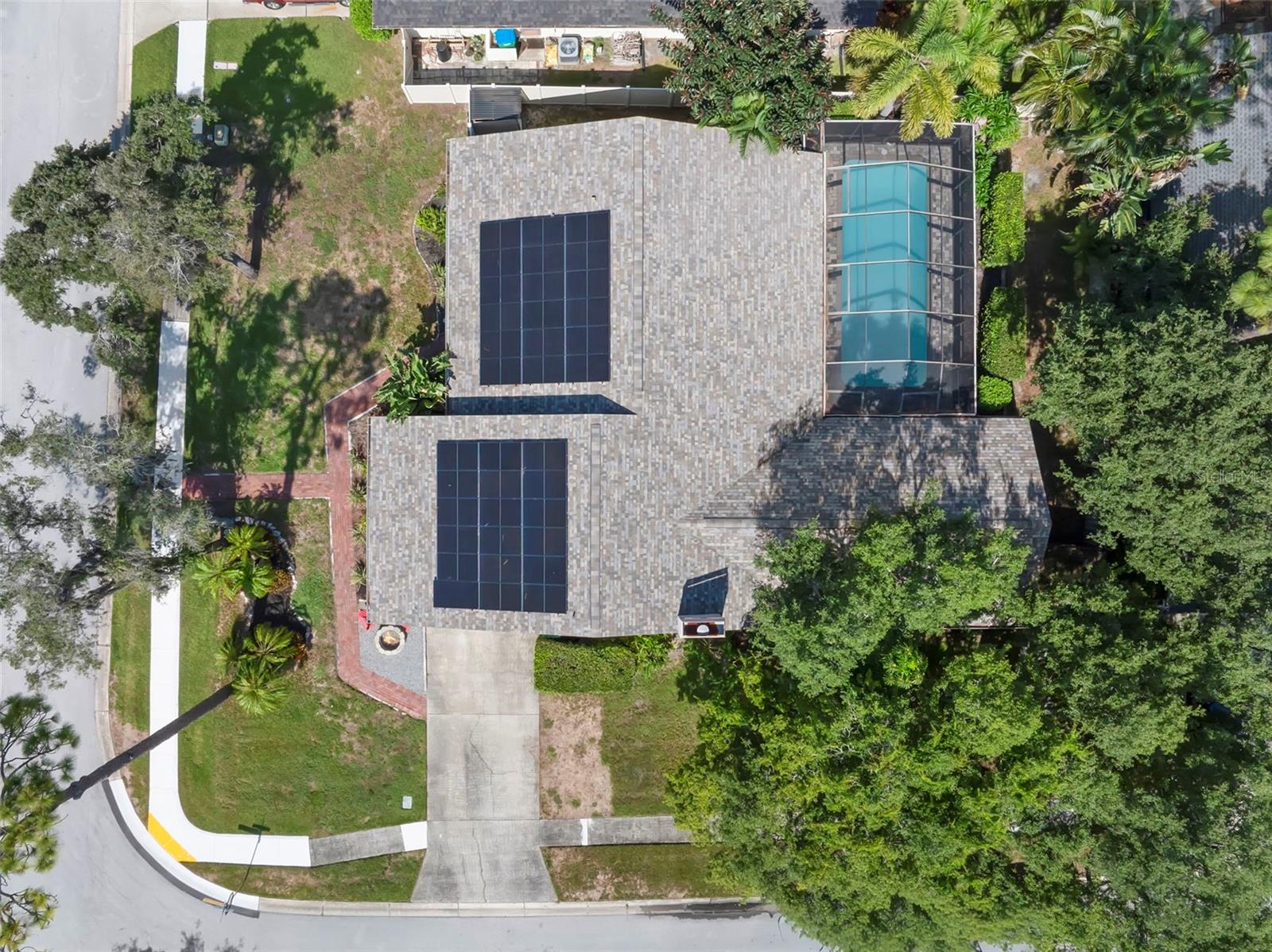 1419 Indian Trl S Property Photo 44