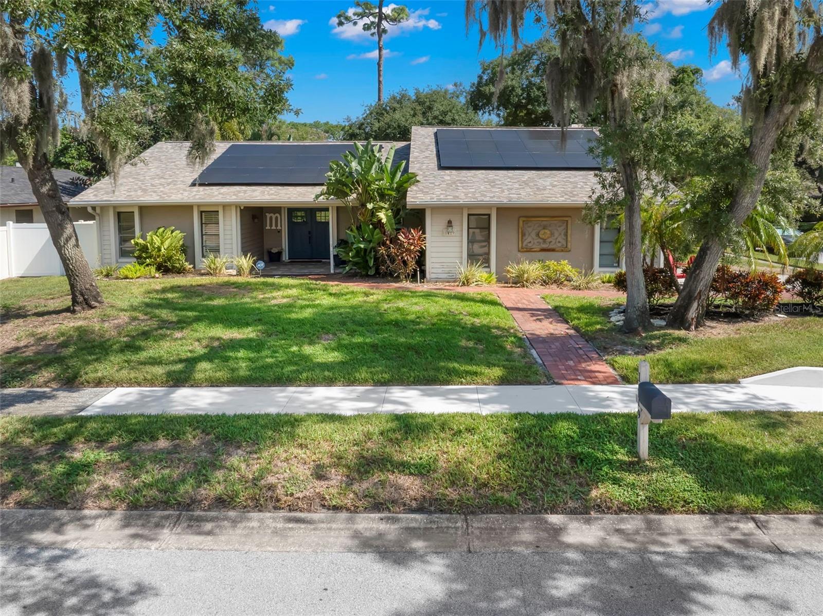 1419 Indian Trl S Property Photo 45