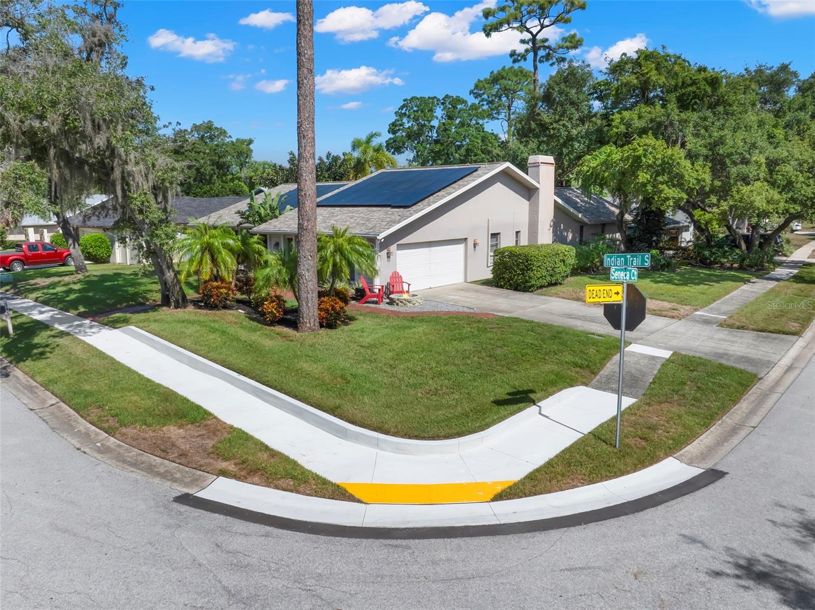1419 Indian Trl S Property Photo 46