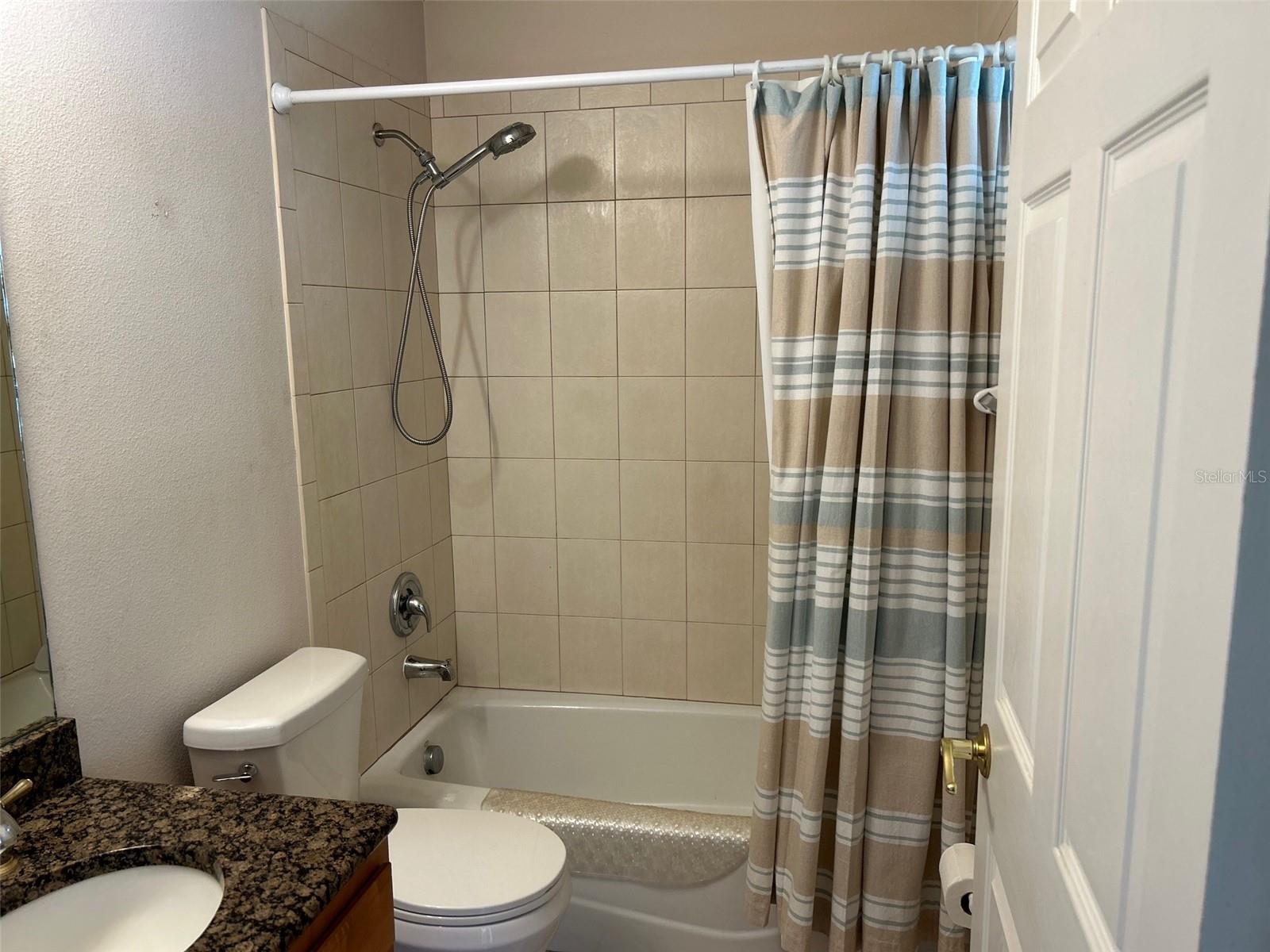 608 Yardarm Dr #4 Property Photo 17