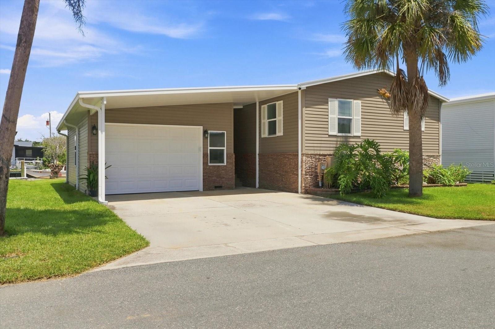 11639 W Clearwater Ct Property Photo 1