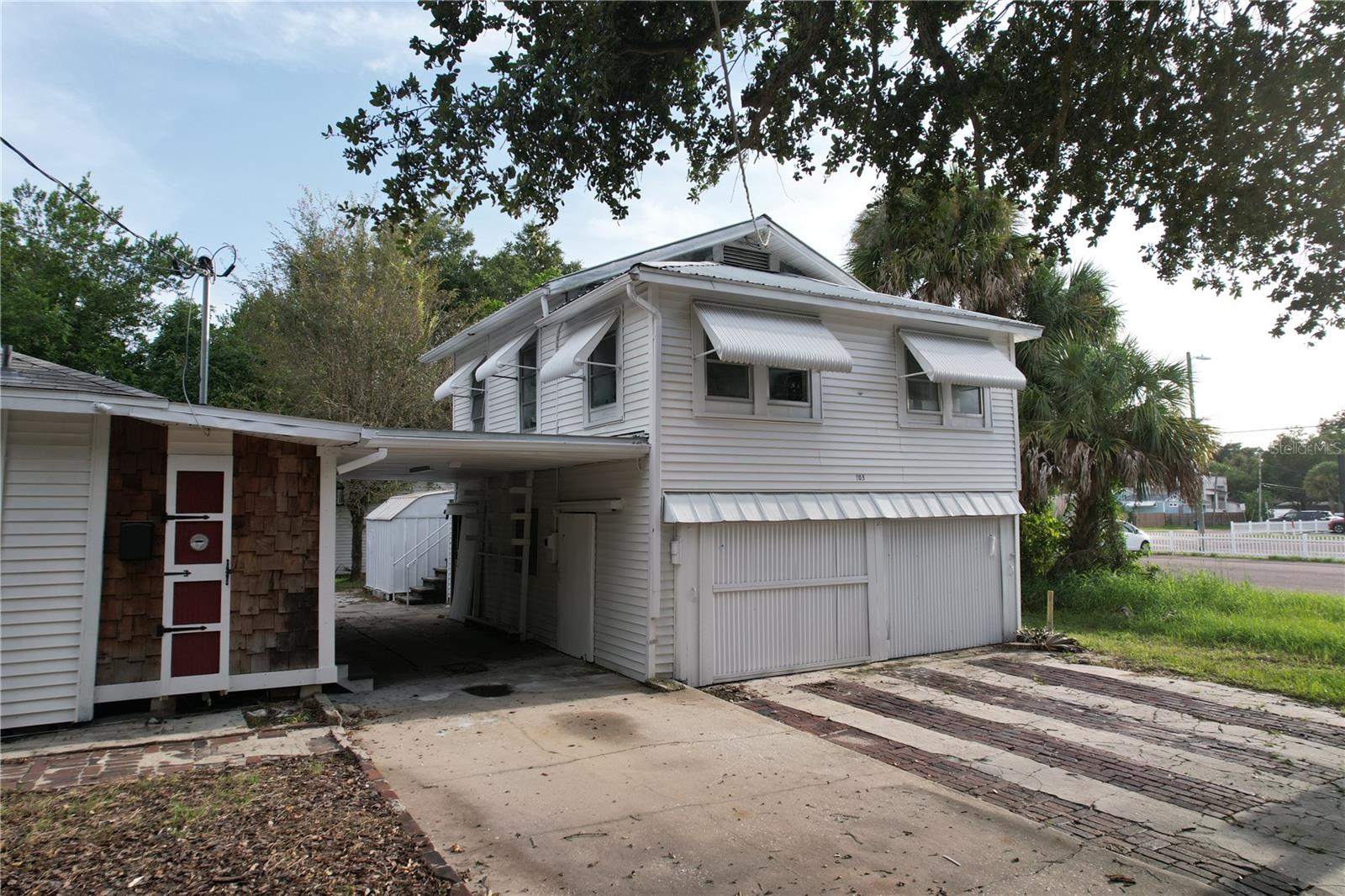 6506 N Wellington Ave Property Photo 8