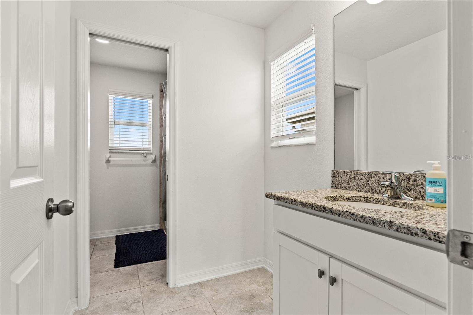 7328 Pool Compass Loop Property Photo 36