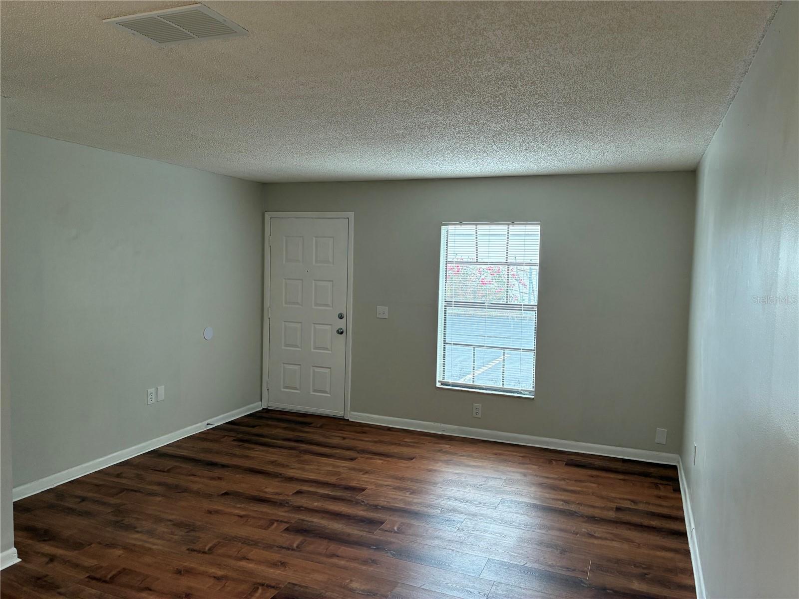 5101 S Clarice Ct #1a Property Photo 2