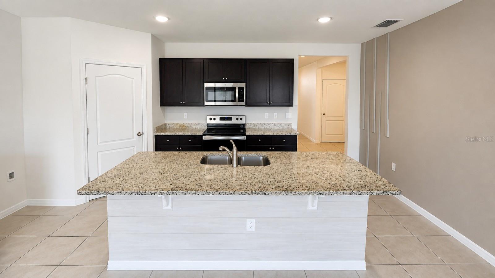 4669 Bernard Blvd Property Photo 13
