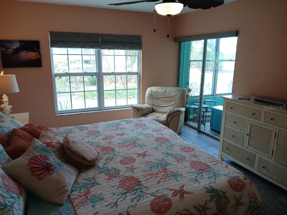 10350 Imperial Point Dr W #8 Property Photo 11