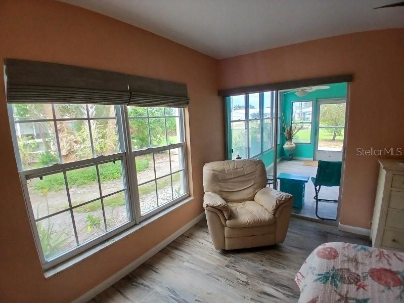 10350 Imperial Point Dr W #8 Property Photo 12