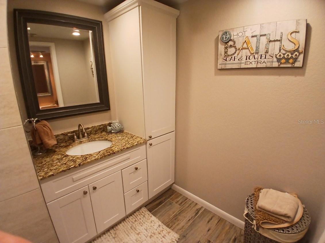 10350 Imperial Point Dr W #8 Property Photo 14