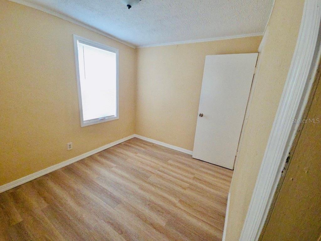 1018 E Holland Ave Property Photo 12