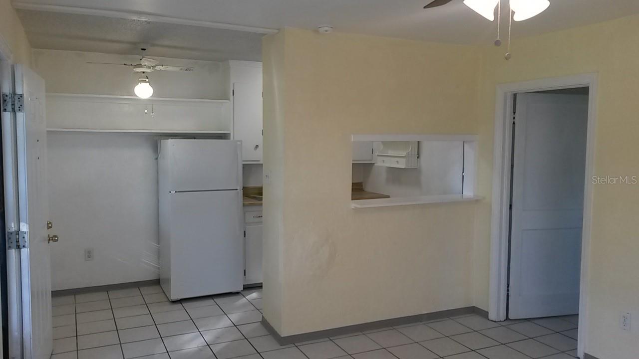 586 140th Ave E #2 Property Photo 8